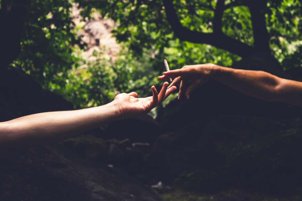louis-hansel-shotsoflouis-SwO3r4BUl1I-unsplash